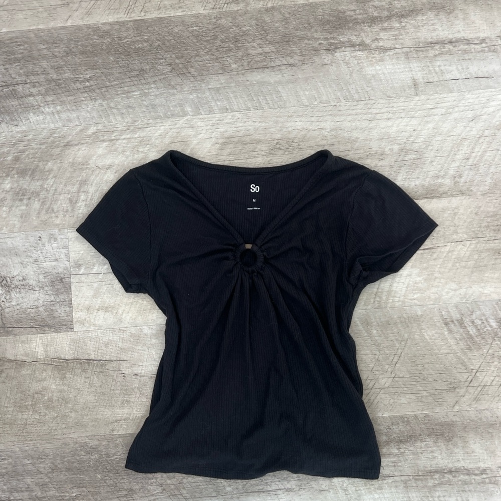 So Women's Black Top